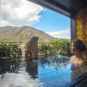 **** Ryokan Balinese Onsen Airu Japan